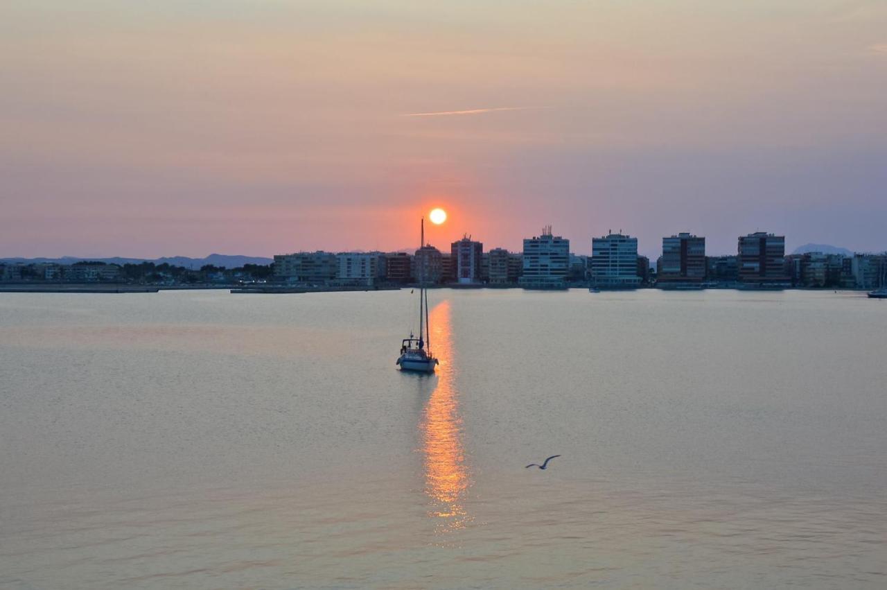 Apartments Cura Beach Torrevieja Dış mekan fotoğraf